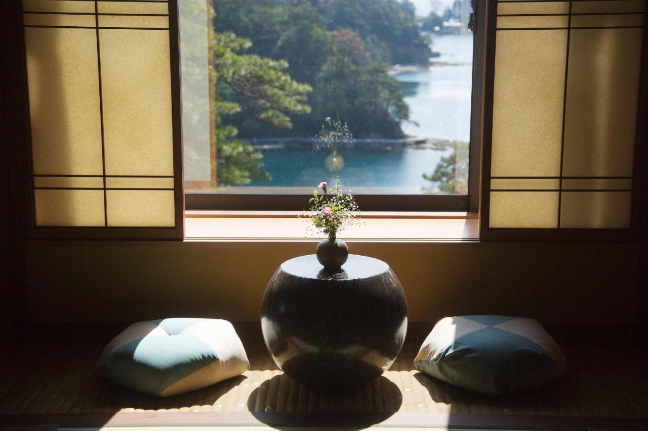 Noto Hyakurakusou Hotell Exteriör bild